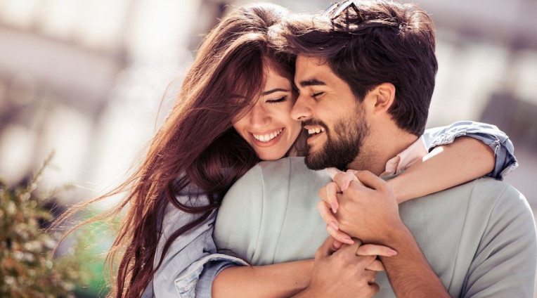 Nằm mơ thấy chồng là điềm gì? Tốt hay xấu? Đánh số gì?